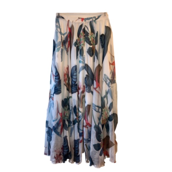 TROPICAL FLORAL WATERCOLOR MAXI SKIRT IN WHITE - Picture 6 of 6